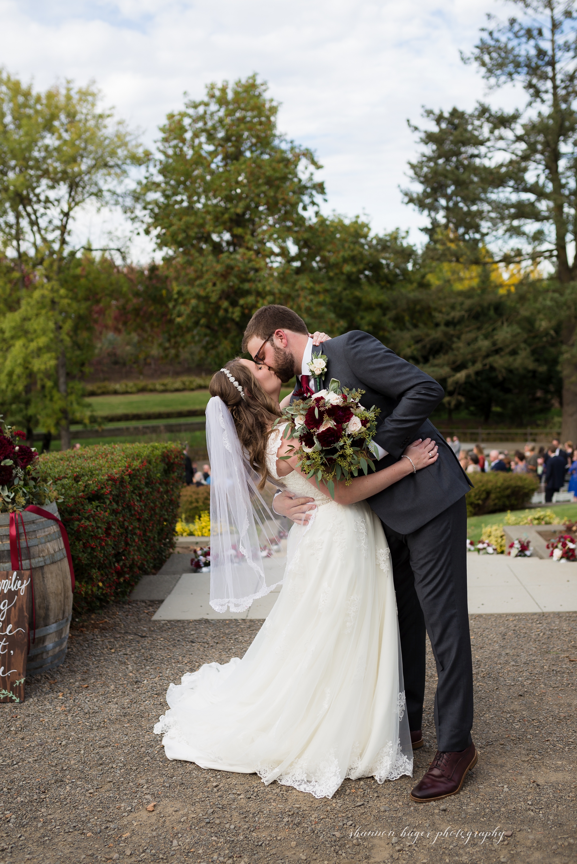 Aurora Colony Vineyards Fall Wedding, Portland Wedding Photographer, Oregon Vineyard Wedding Photography, Shannon Hager Photography Weddings and Elopements