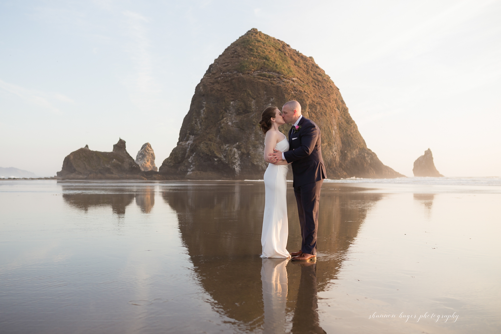 Cannon Beach Elopement, Oregon Coast Wedding Photographer, Oregon Elopement Photography, Oregon Coast Elopements by Shannon Hager Photography