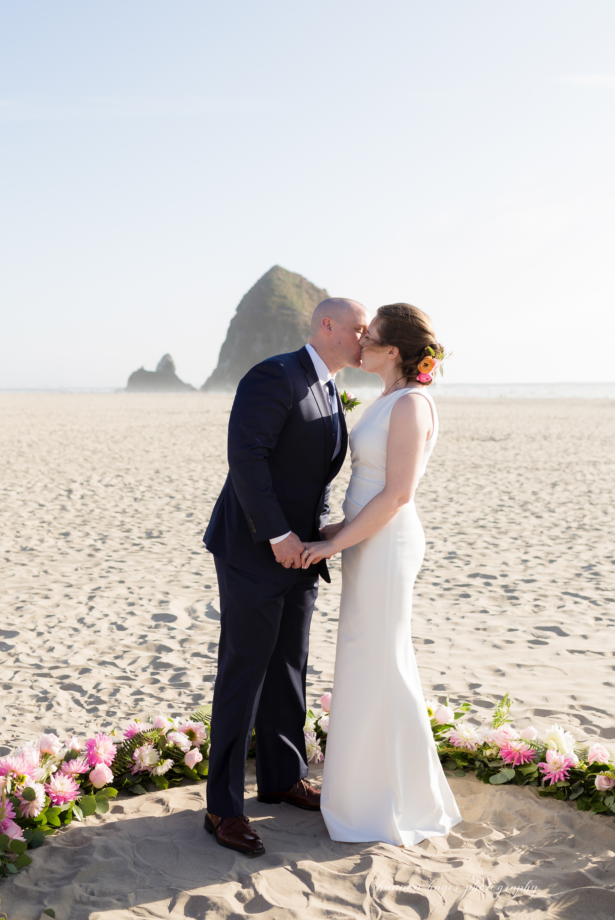 Cannon Beach Elopement, Oregon Coast Wedding Photographer, Oregon Elopement Photography, Oregon Coast Elopements by Shannon Hager Photography