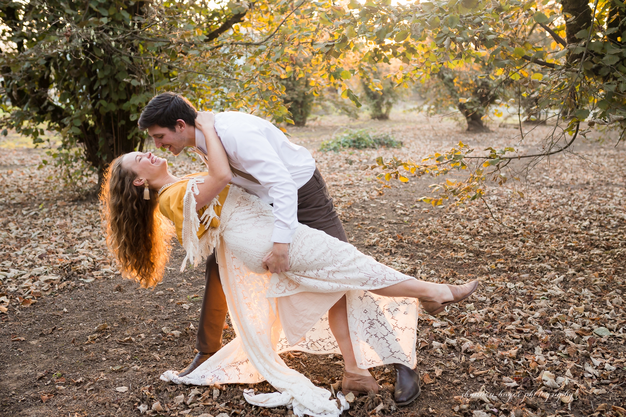 fall oregon elopement photographer, the old schoolhouse newberg, oregon elopement photographer, portland wedding photographer