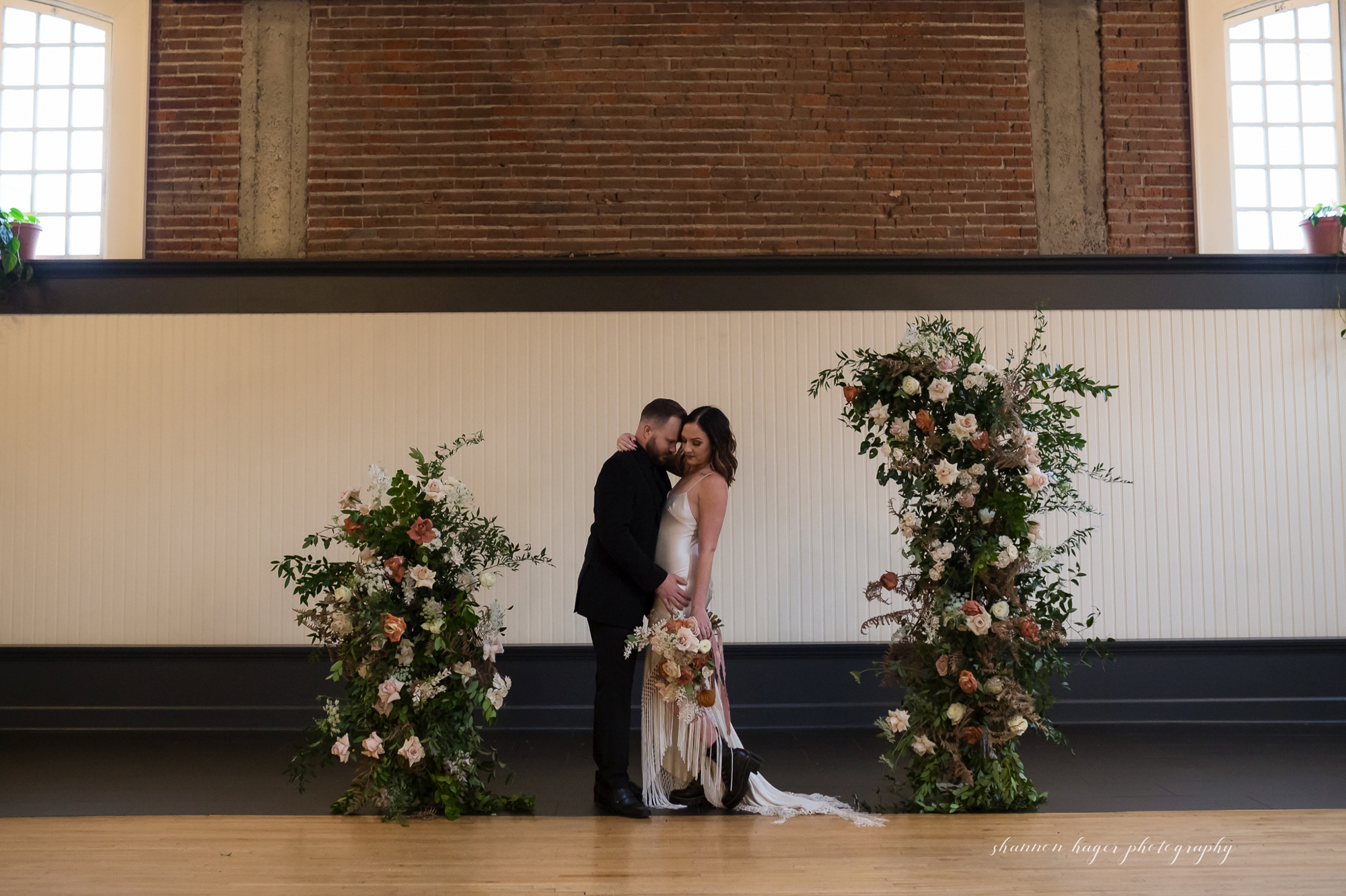 grungy winter elopement at evergreen pdx, elopement photographer portland oregon, wedding venue portland
