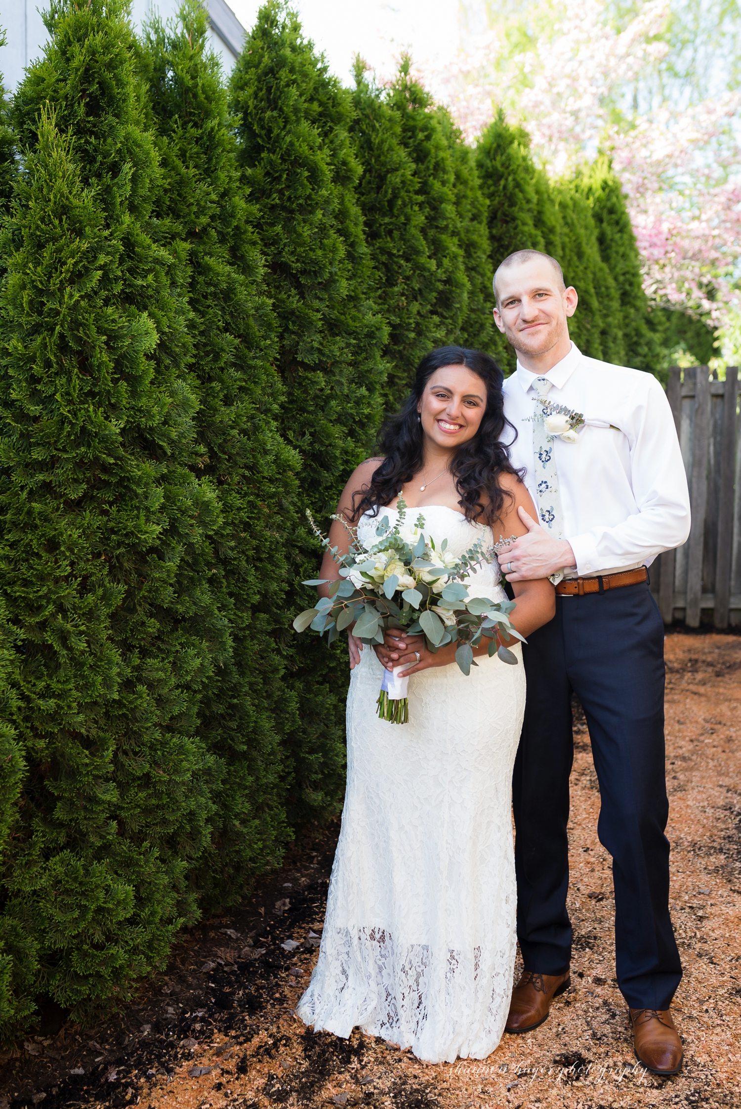 backyard wedding portland photographer, micro wedding portland, oregon zoom wedding photographer