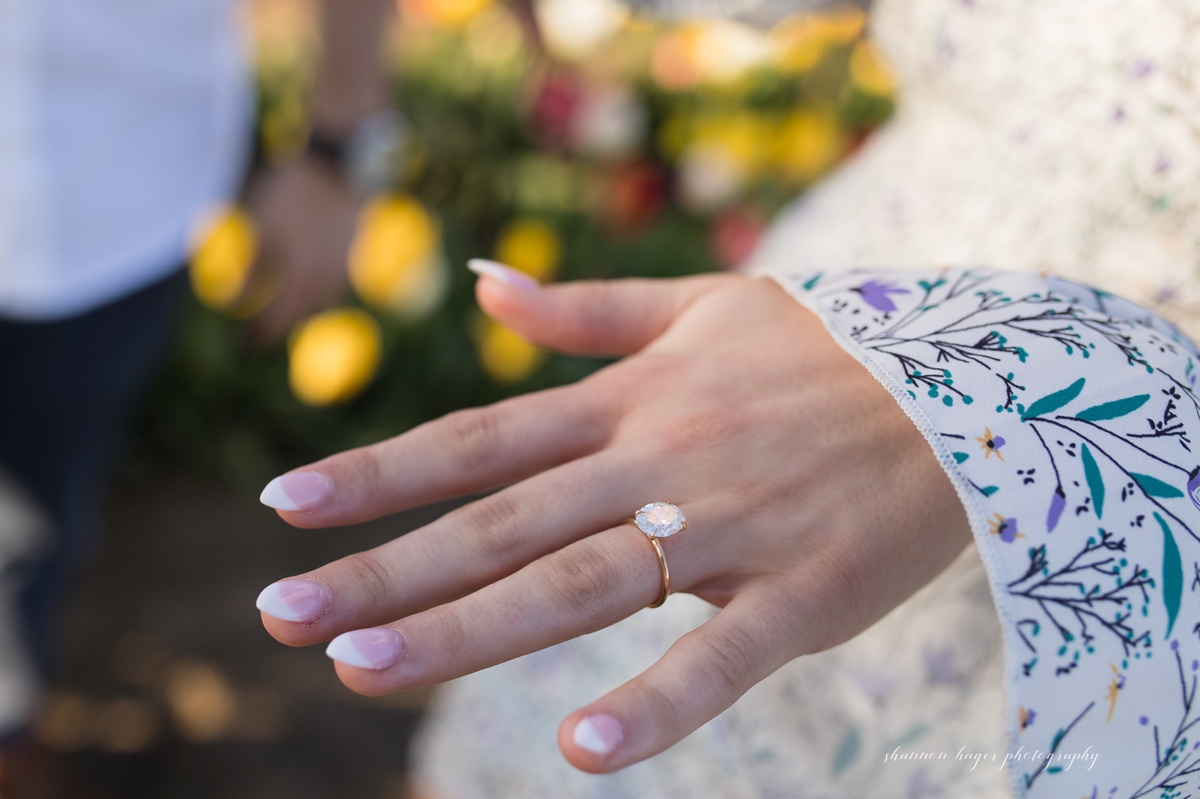 tulip wedding proposal, oregon engagement photographer