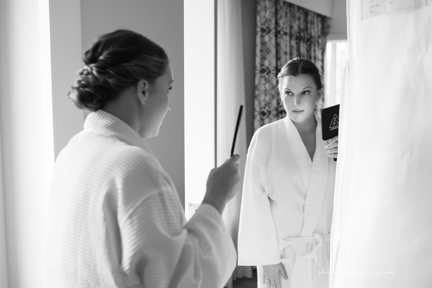 portland wedding at eco trust photographed by shannon hager photography