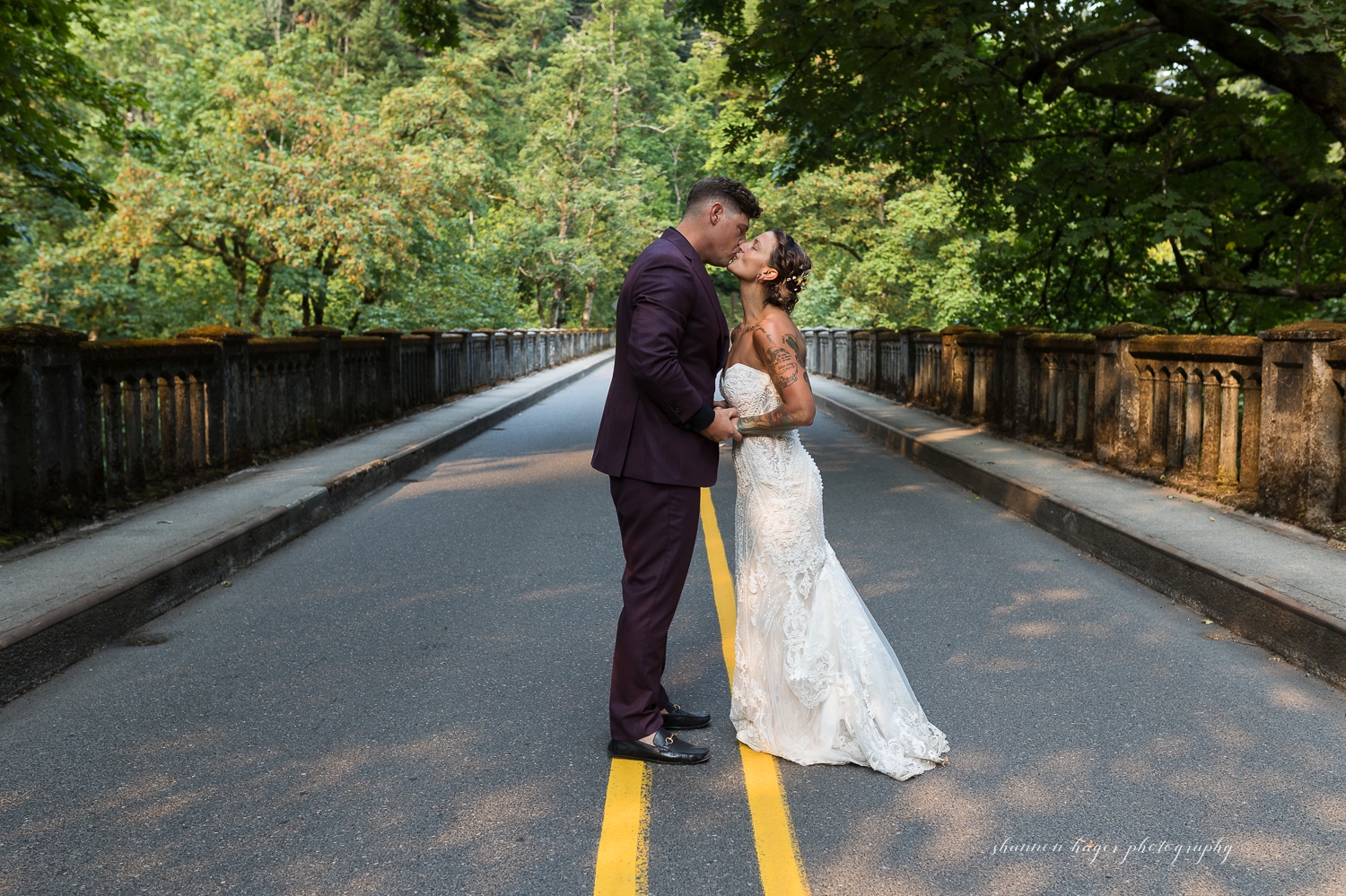 columbia river gorge elopement at latourell falls