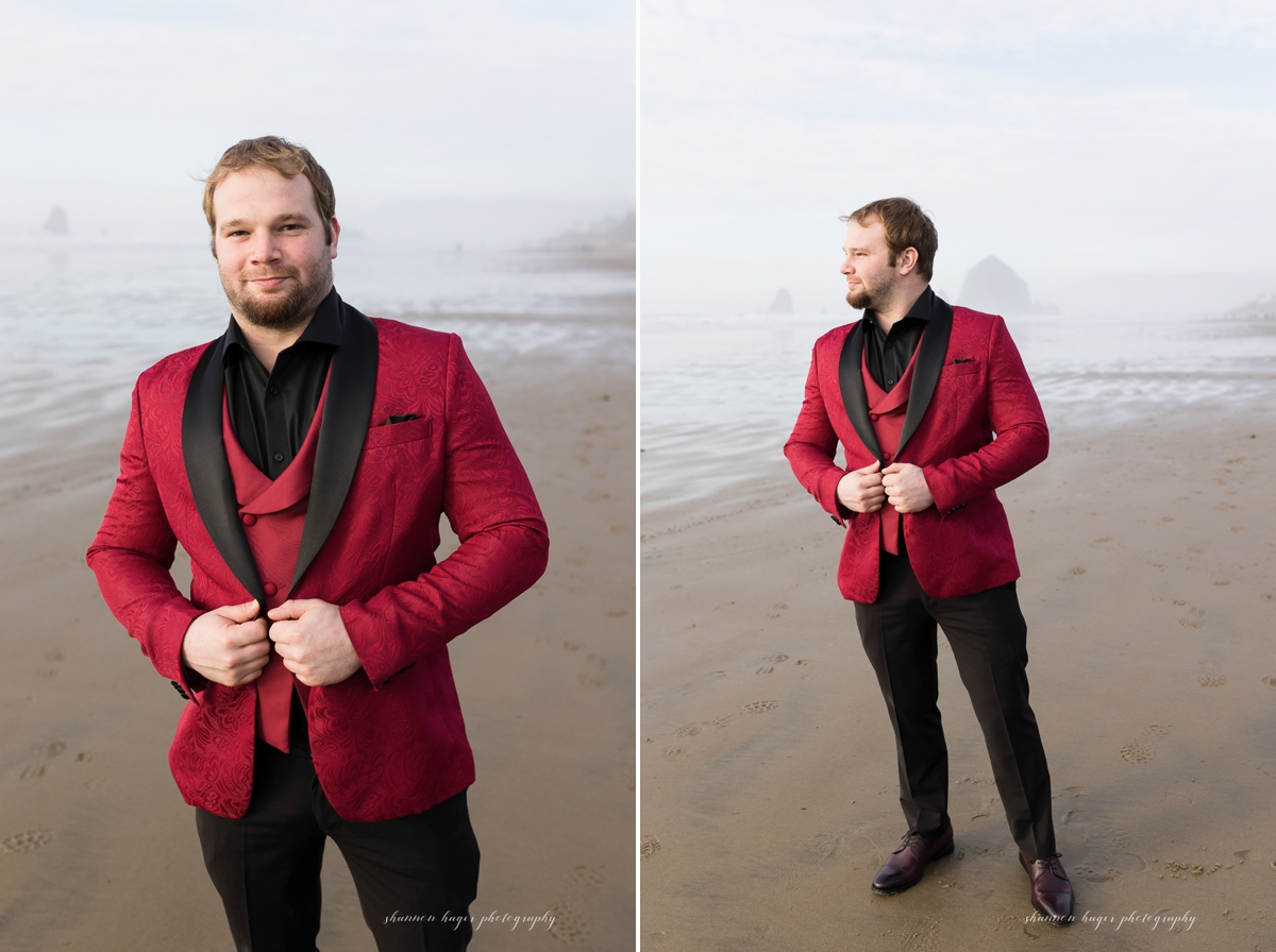 cannon beach elopement photograper at hug point by shannon hager photography