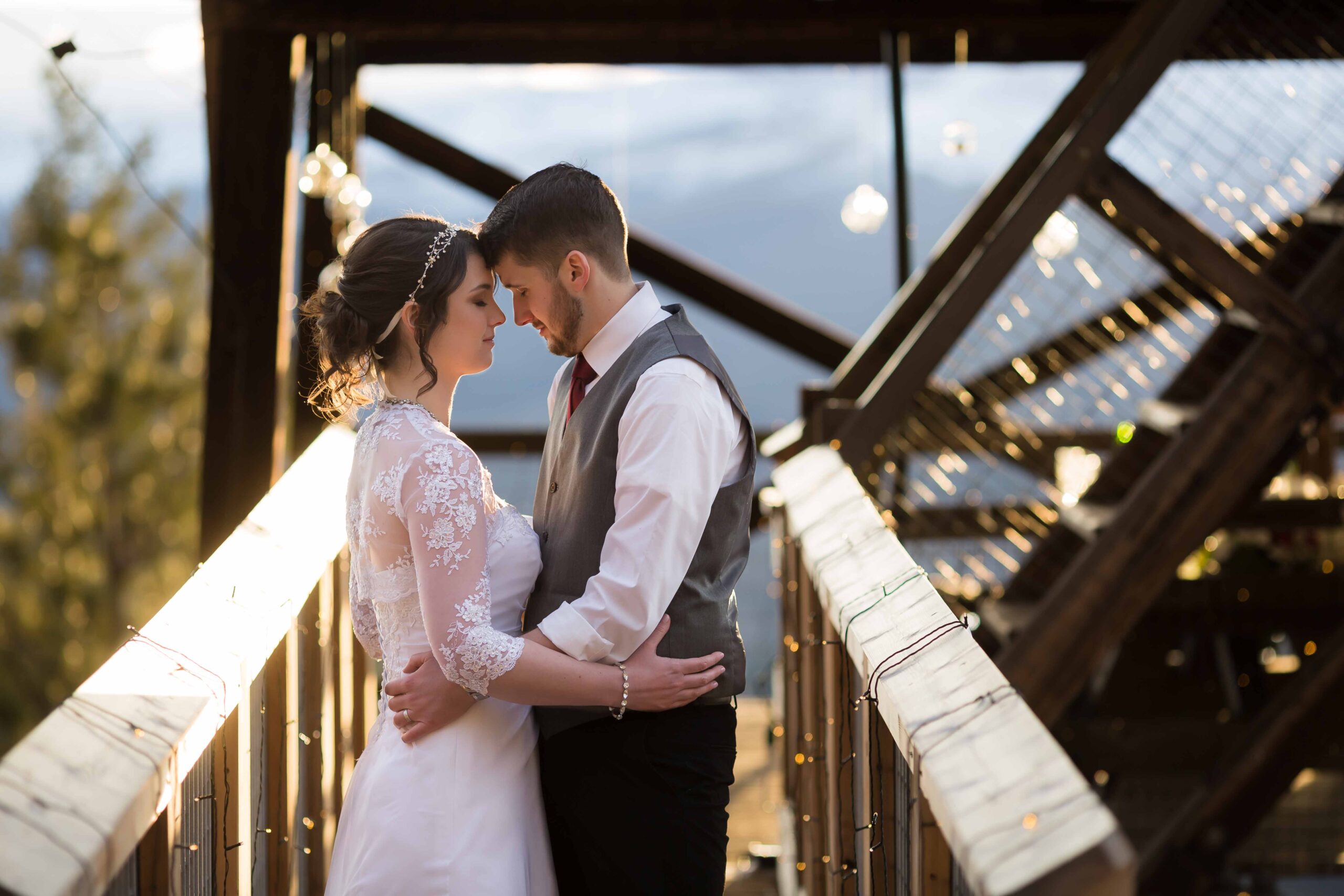 Oregon Elopement at Green Ridge Lookout near Sisters Oregon