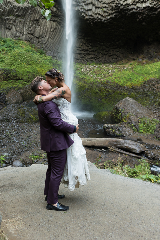 Columbia River Gorge Elopement at Latourell Falls