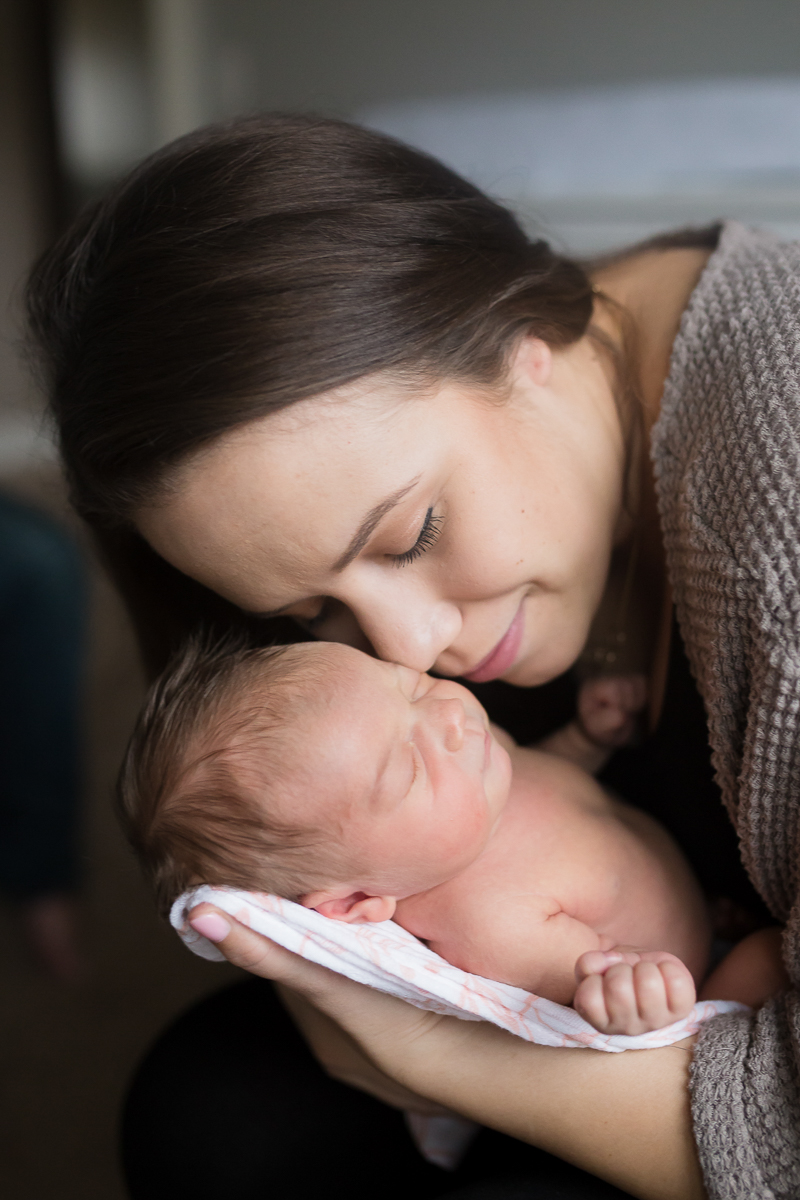 portland newborn photography in your home by shannon hager photography
