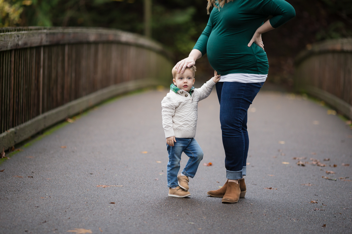 portland maternity photography by shannon hager photography