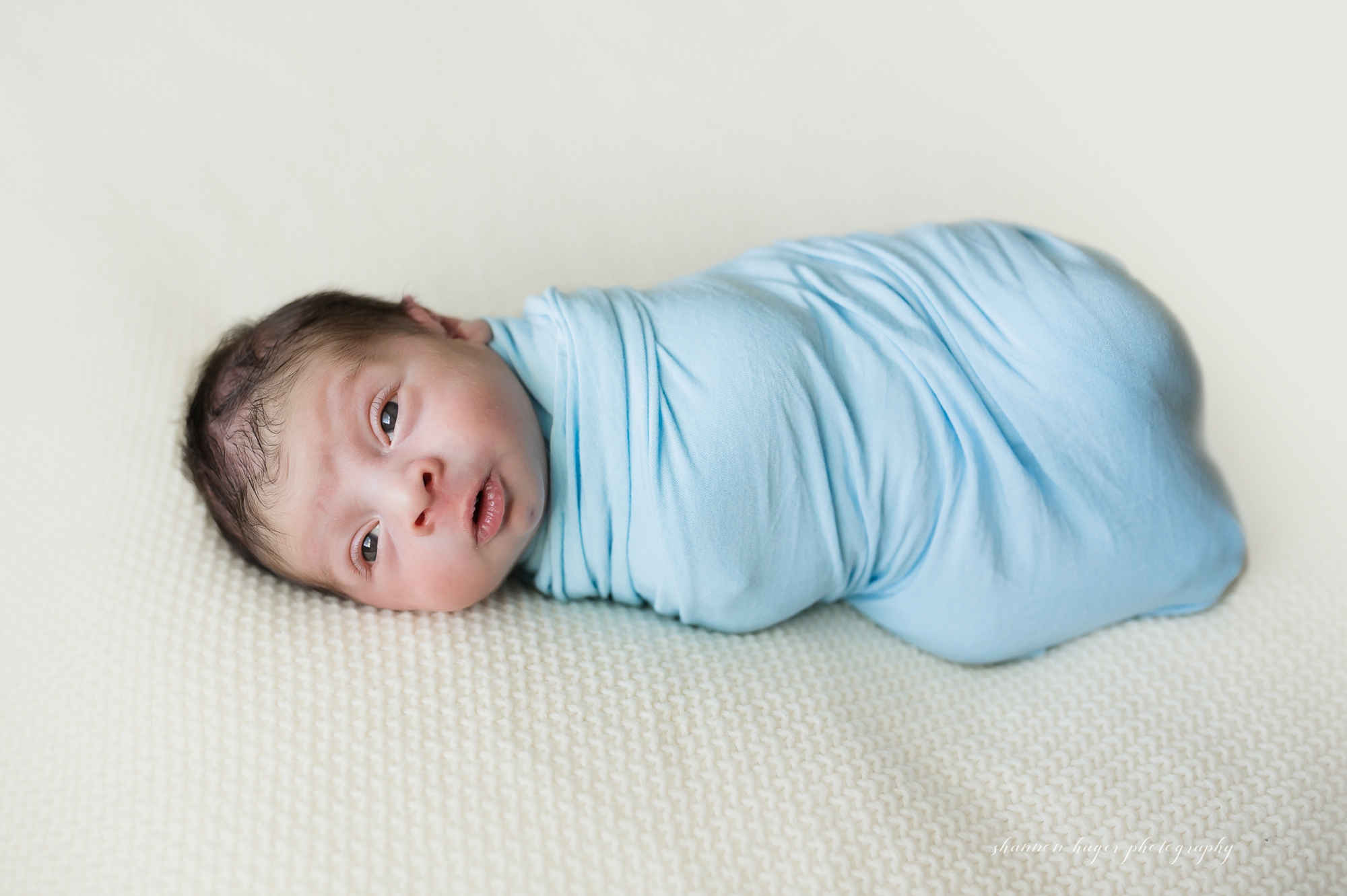 sherwood newborn lifestyle photographer, shannon hager photography newborn photos