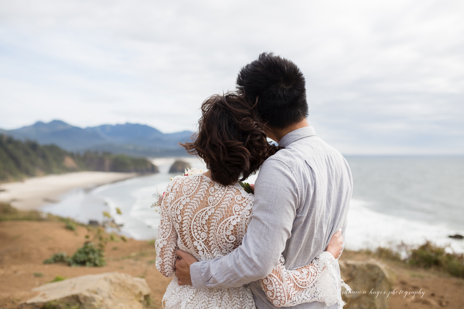ecola state park elopement, cannon beach wedding photographer, oregon coast weddings