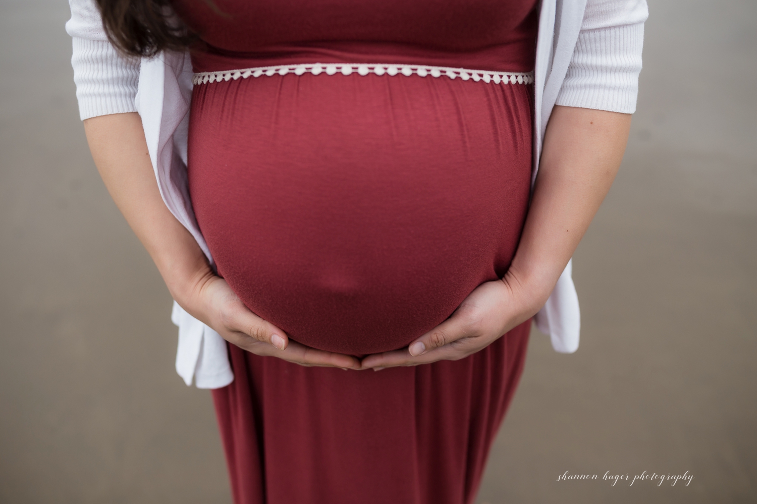 Cannon Beach Photographer, Cannon Beach Maternity Photos, Oregon Coast Maternity Photographer