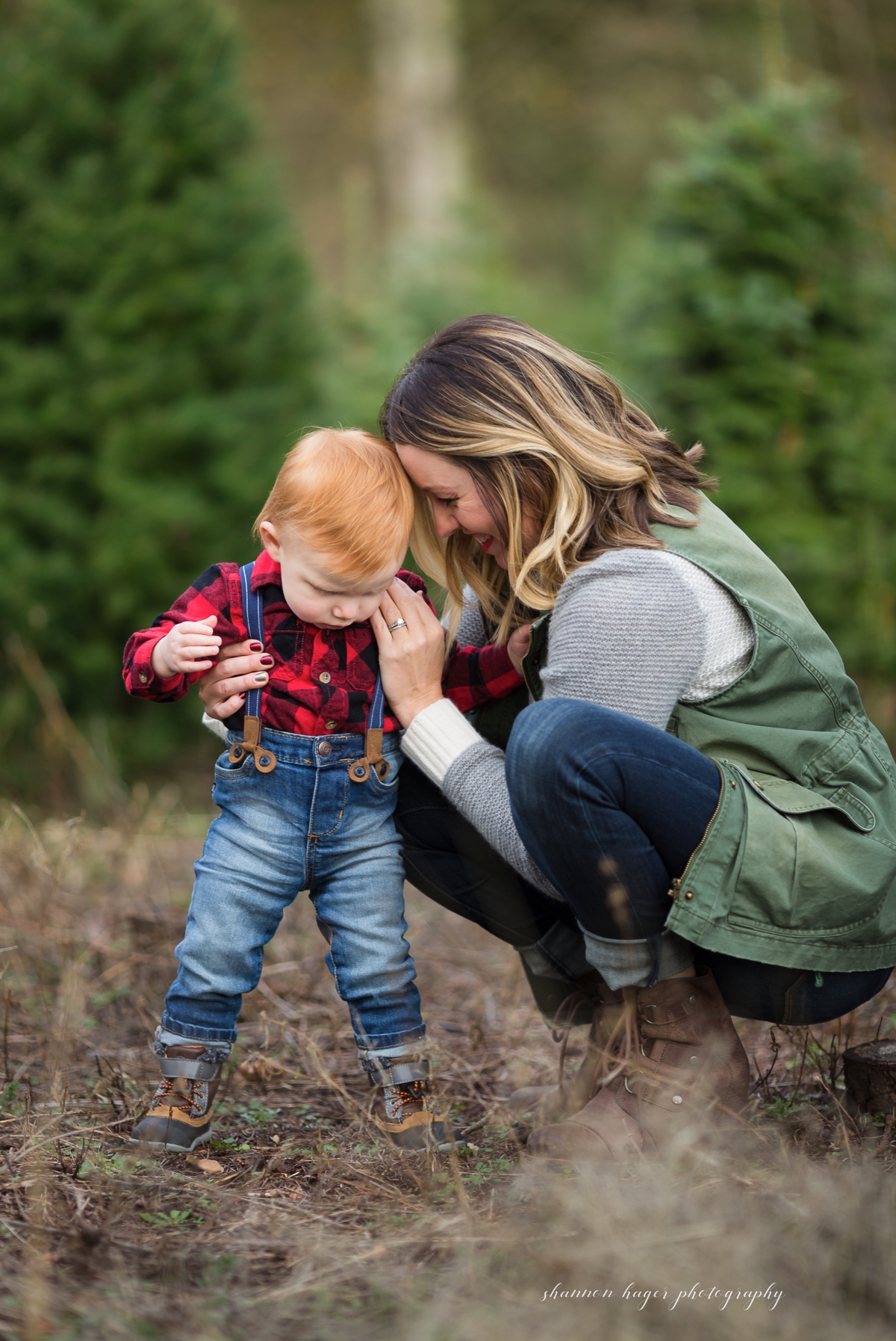 christmas tree farm family photos in oregon, sleighbells family session sherwood, portland winter mini sessions