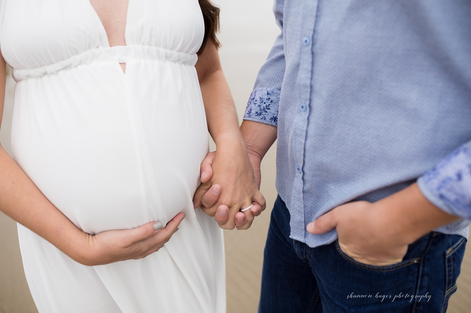 cannon beach maternity photographer, haystack rock photo session, oregon coast photographer, maternity photos portland