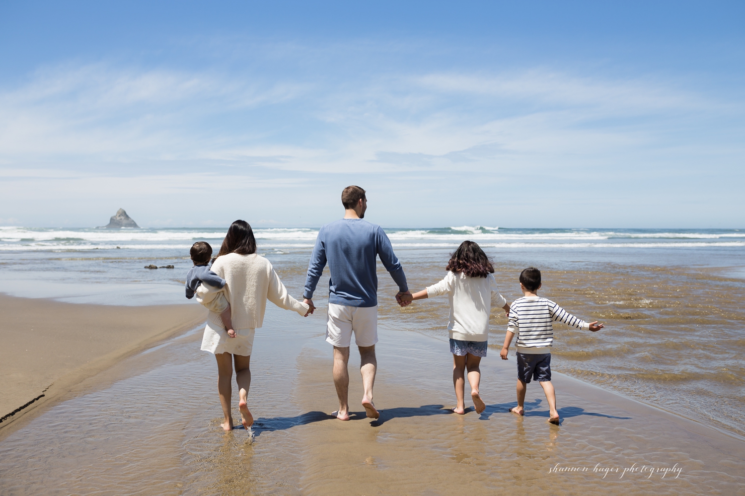 arch cape oregon coast family session, cannon beach photographer, beach family photos oregon by shannon hager photography