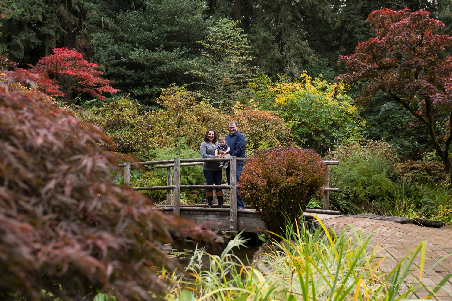 beaverton family photographer, shannon hager photography, jenkins estate fall family session