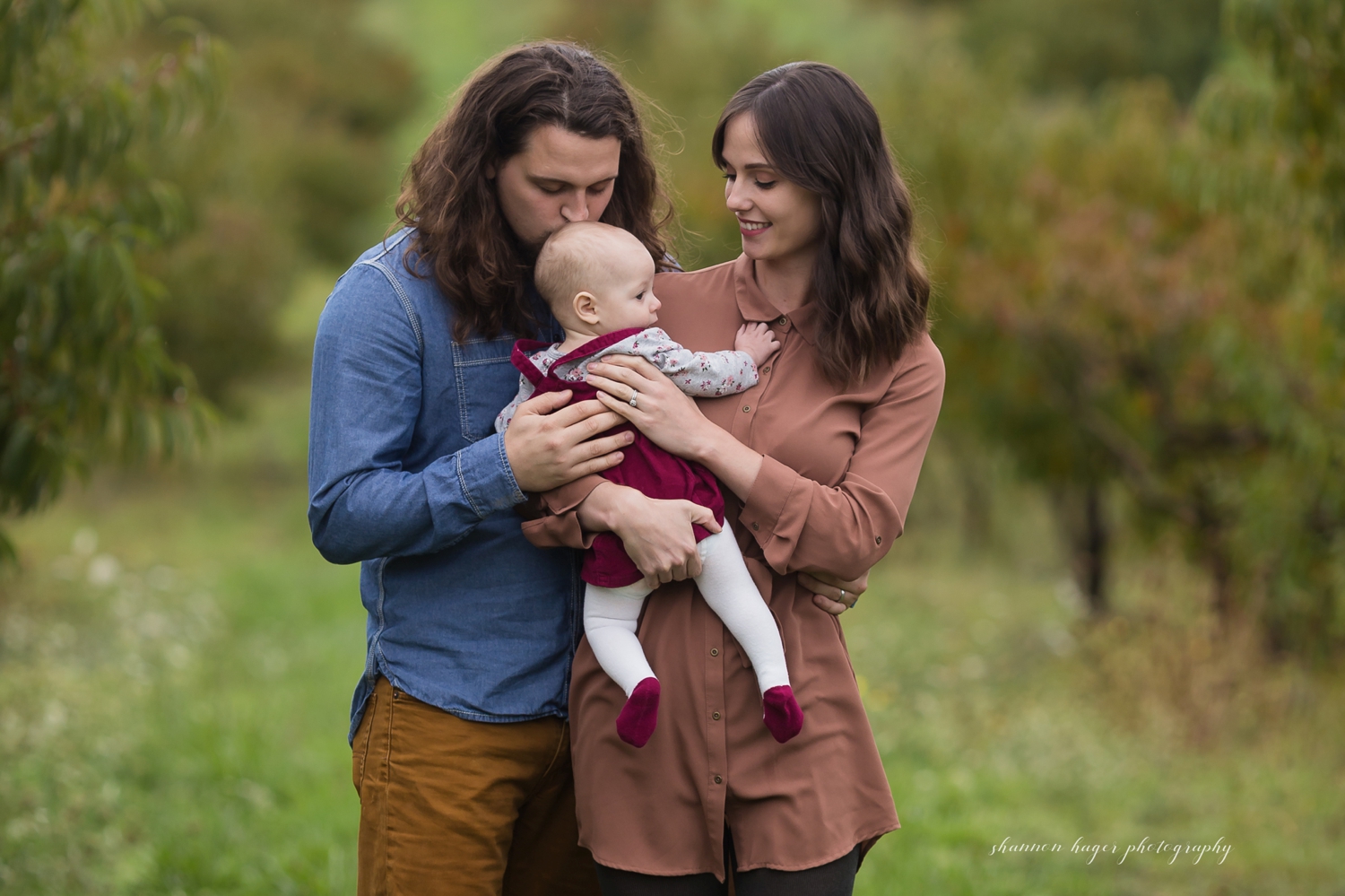 sauvie island family photos, portland family photographer, shannon hager photography