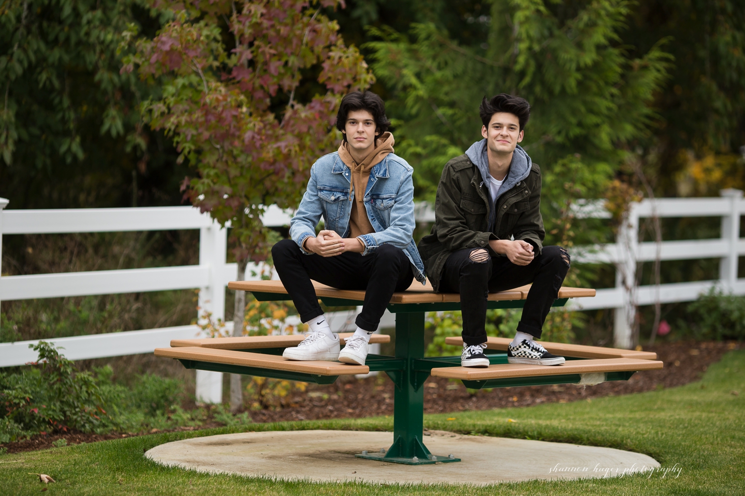 sherwood oregon senior photographer