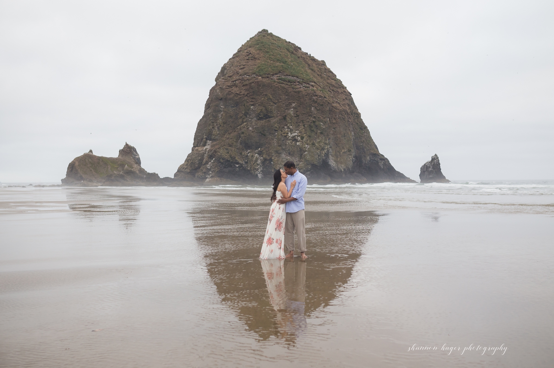 coast family photos by shannon hager photography at haystack rock, cannon beach photographer