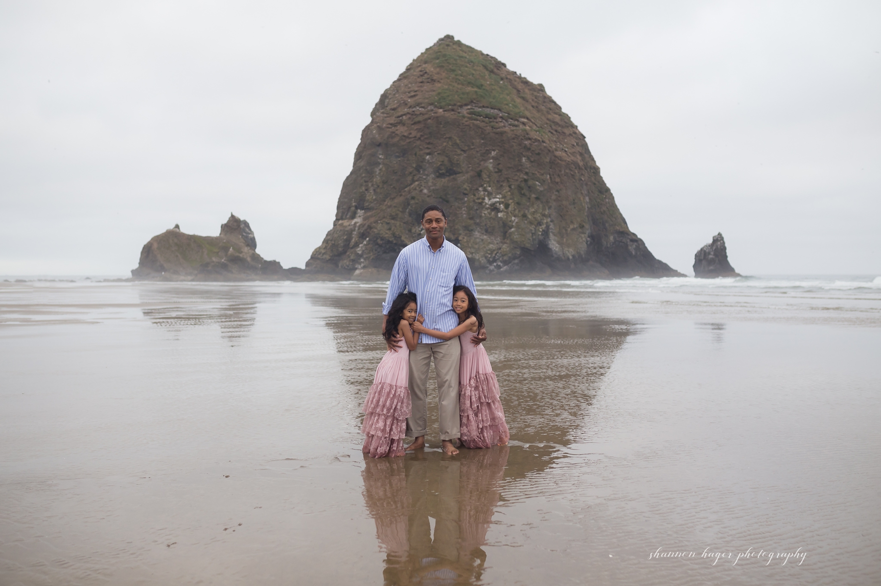 cannon beach photograph, oregon coast family photos by shannon hager photography at haystack rock