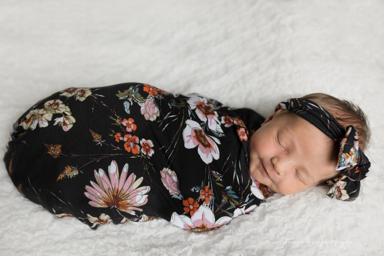 sherwood newborn session by shannon hager photography