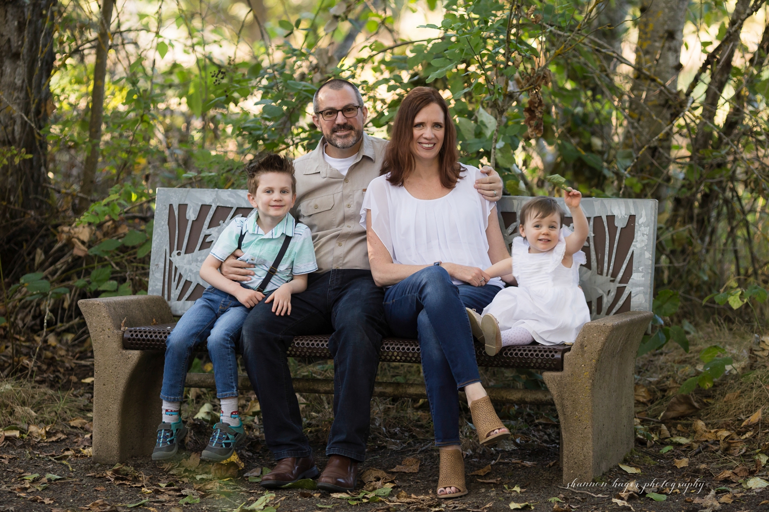 family photography session in sherwood at the tualatin river wildlife refuge