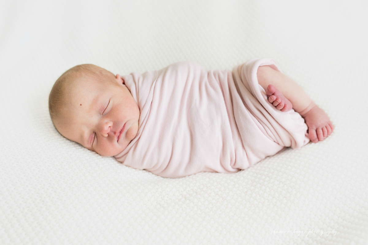 in home newborn session by shannon hager photography