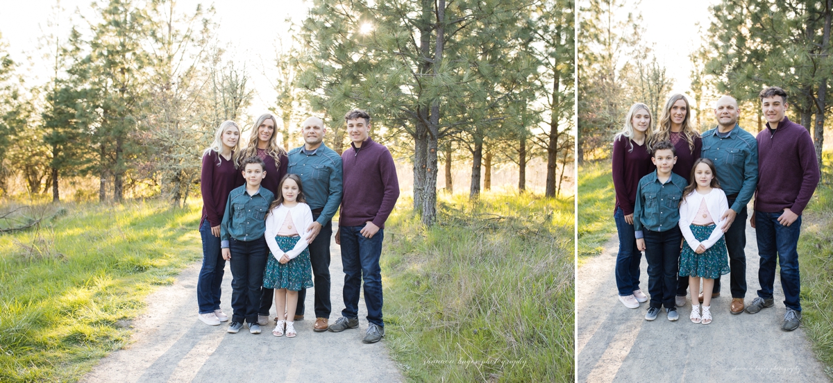 sherwood family photographer spring session at cooper mountain