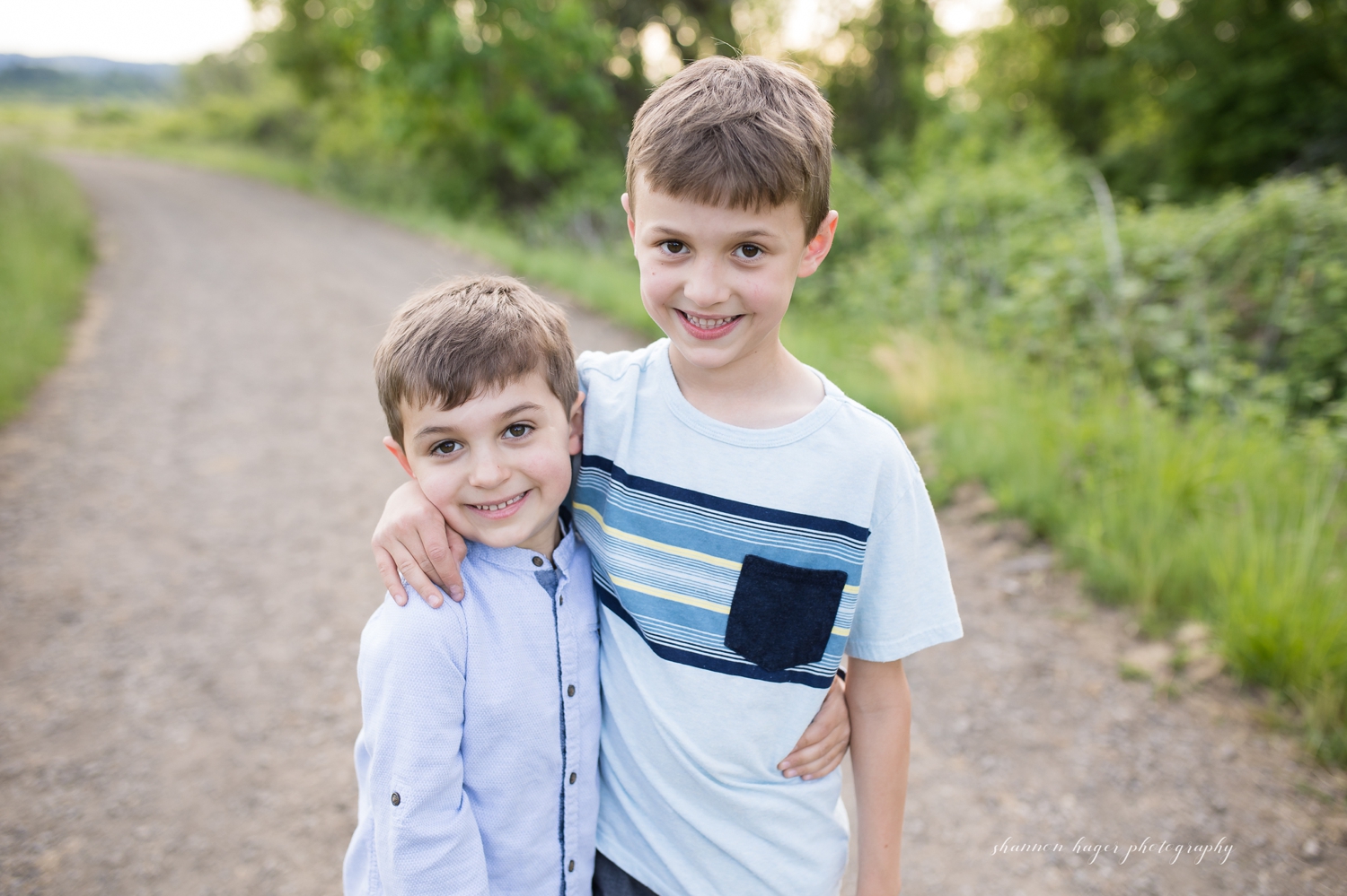 summer family session at the tualatin river wildlife refuge in sherwood