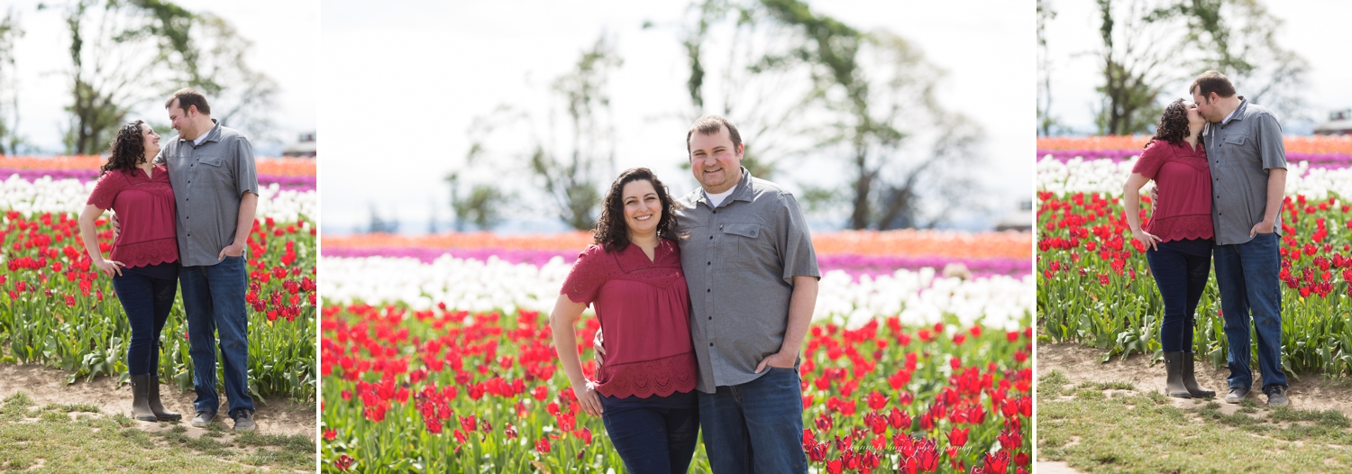 oregon tulip field family photographer, wooden shoe tulip farm
