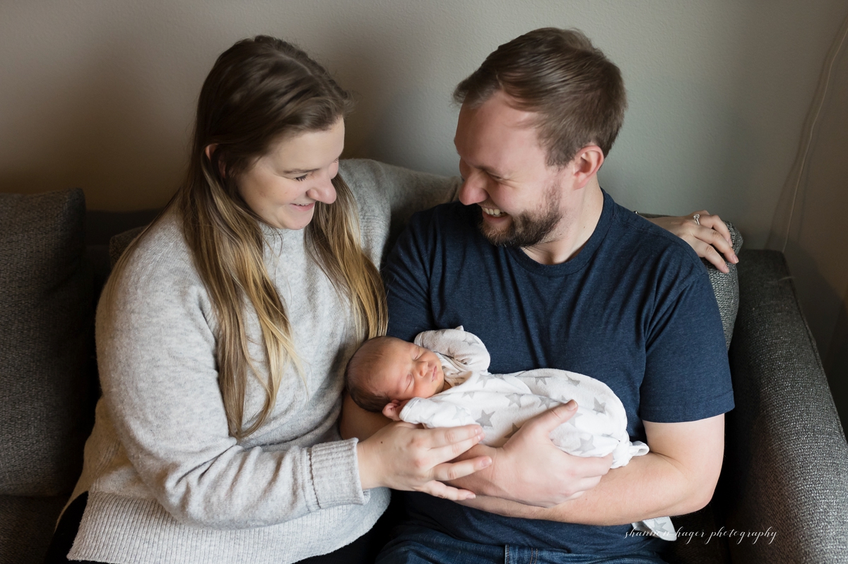 beaverton newborn photos by shannon hager photography
