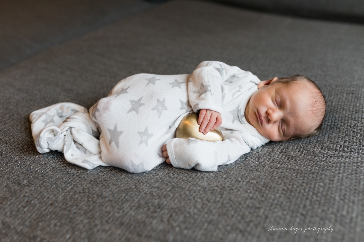 beaverton newborn photos by shannon hager photography