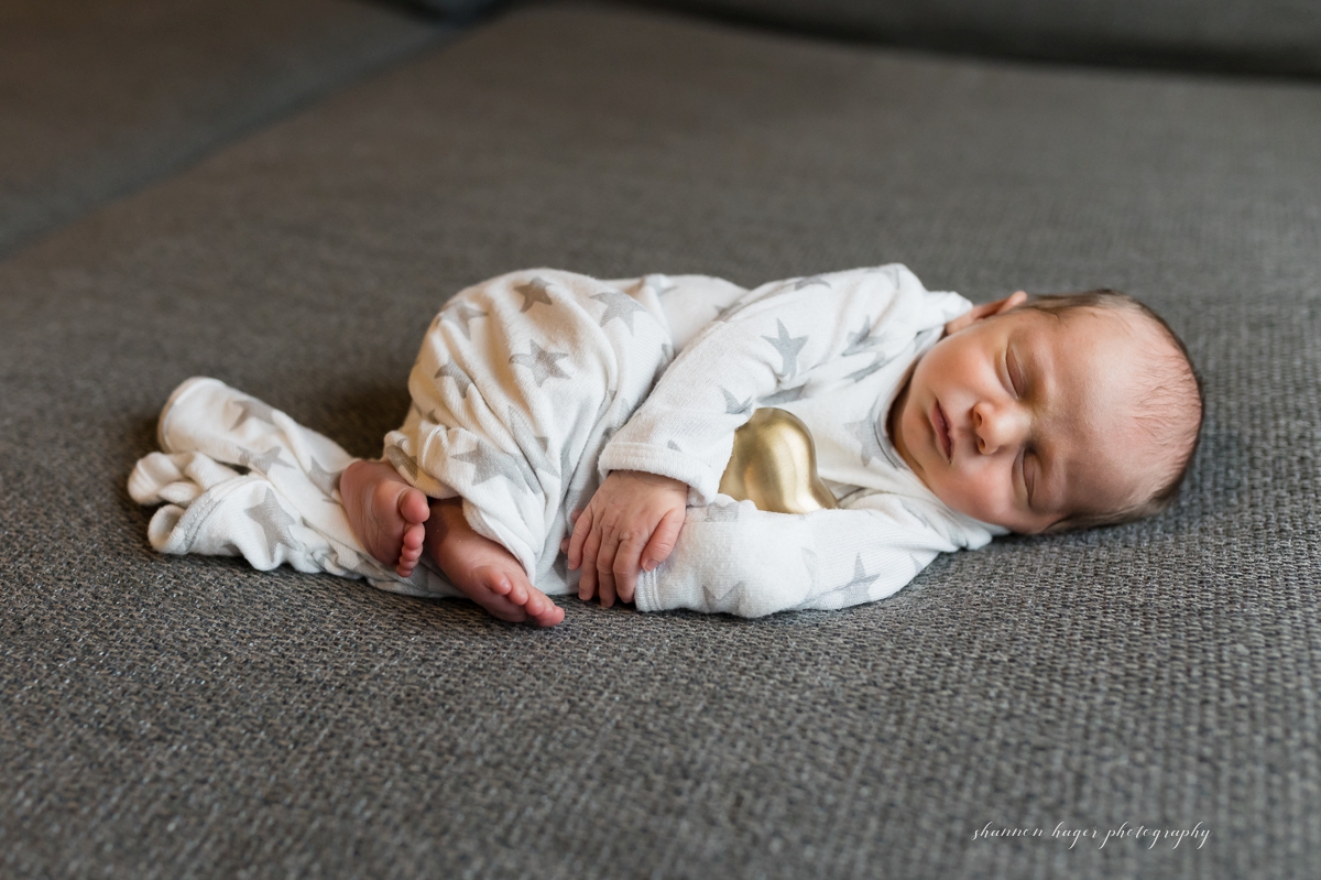 beaverton newborn photos by shannon hager photography