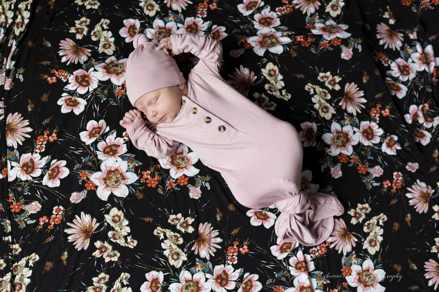 sherwood lifestyle newborn session by Shannon Hager Photography