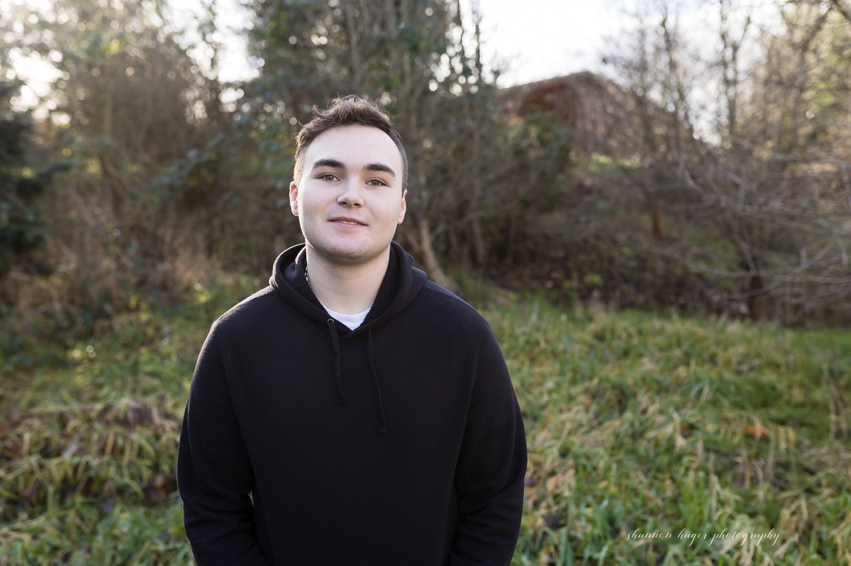 sherwood senior photos by shannon hager photography