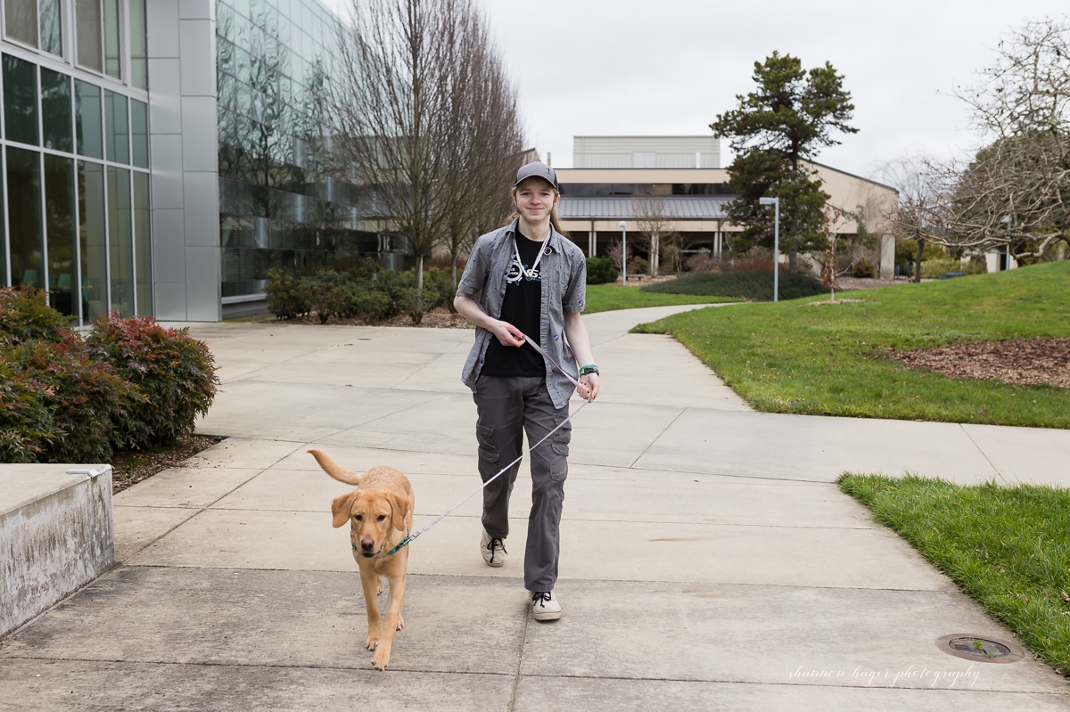 beaverton senior photos by Shannon Hager Photography